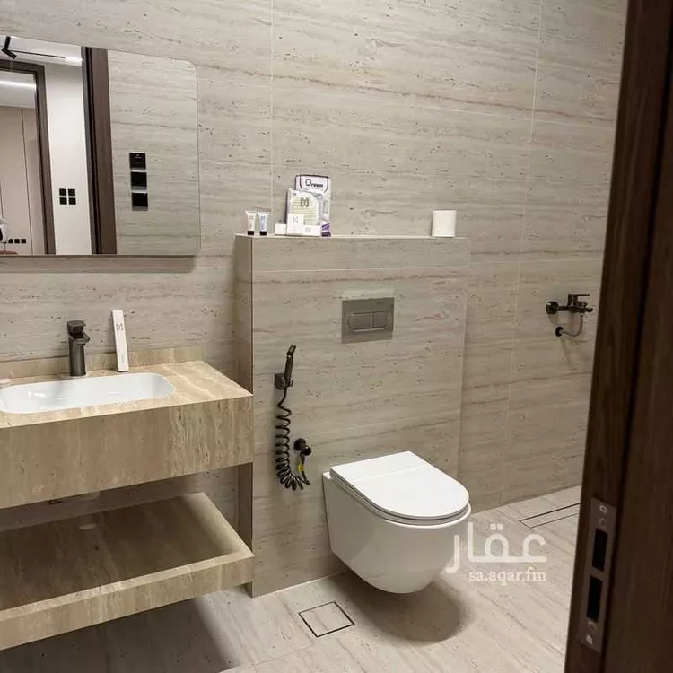 شقة للبيع في شارع صفية بنت ابي عبيد, حي الإسكان, مدينة المدينة المنورة, منطقة المدينة المنورة 19