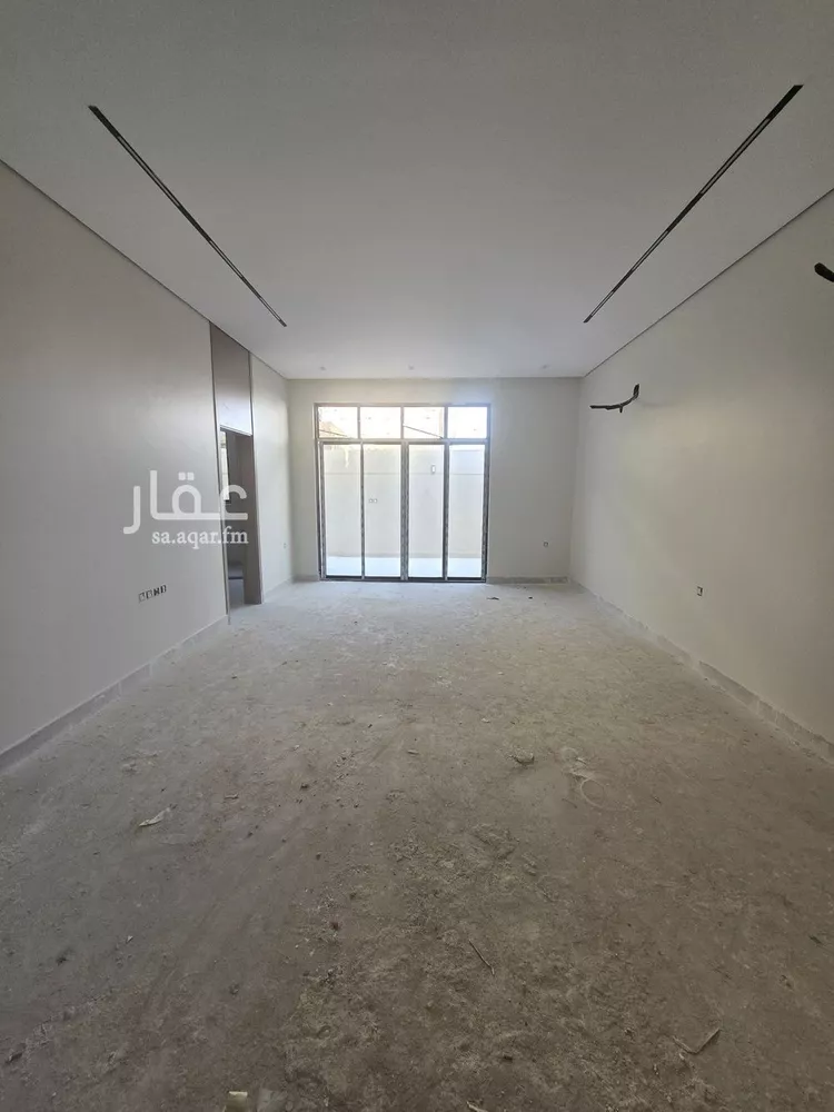 فيلا للبيع في شارع طريق الامام عبدالله بن سعود بن عبدالعزيز الفرعى, حي اليرموك, مدينة الرياض, منطقة الرياض صورة 2