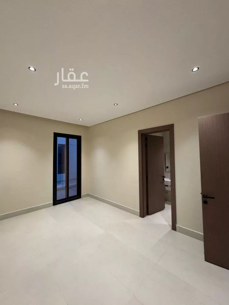 فيلا للبيع في شارع الملك عبدالعزيز ابن عبدالرحمن سعود الفرعي, حي العارض, مدينة الرياض, منطقة الرياض صورة 3