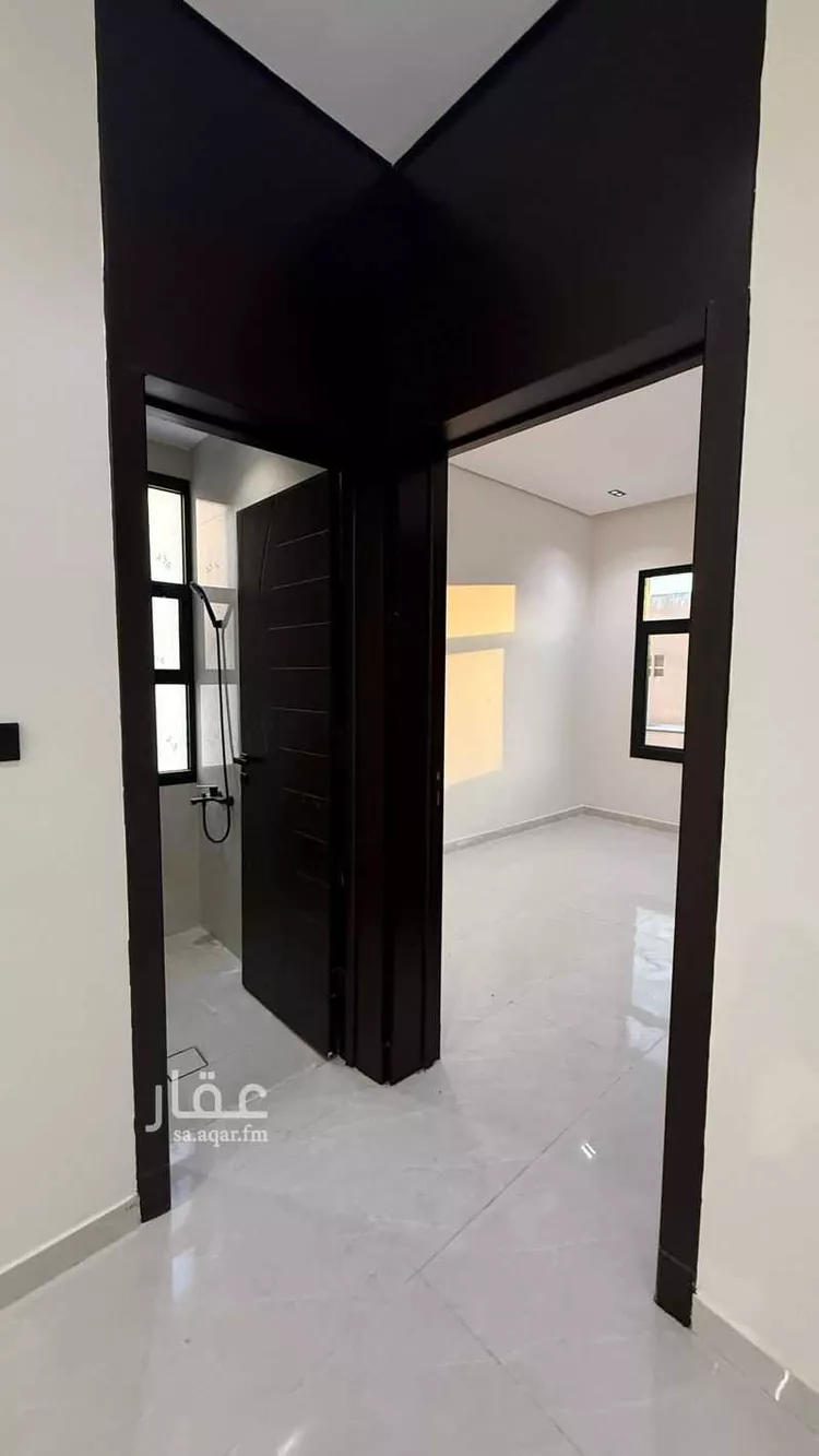 فيلا للبيع في شارع الريحانية, حي بدر, مدينة الرياض, منطقة الرياض صورة 5
