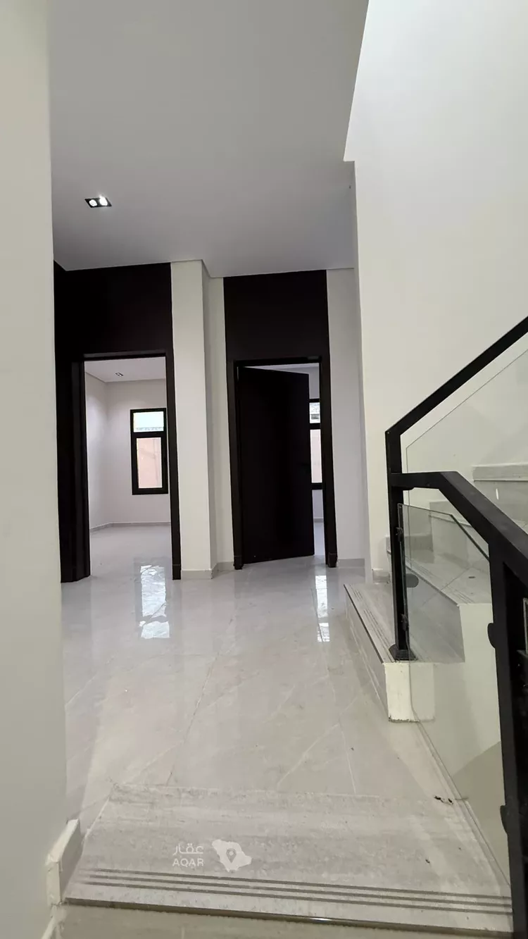 Villa for Sale in Riyadh Badr 10
