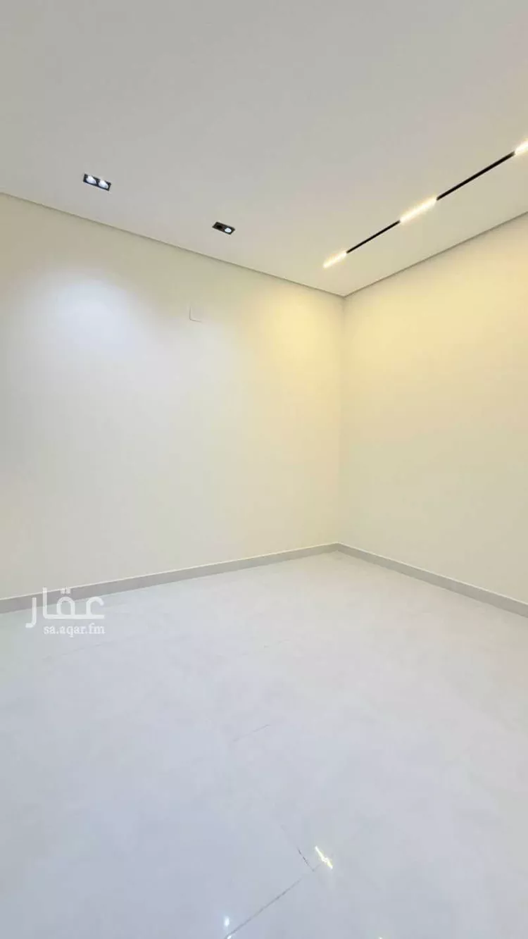 شقة للبيع في شارع ابن أمامة, حي العزيزية, مدينة الرياض, منطقة الرياض صورة 2
