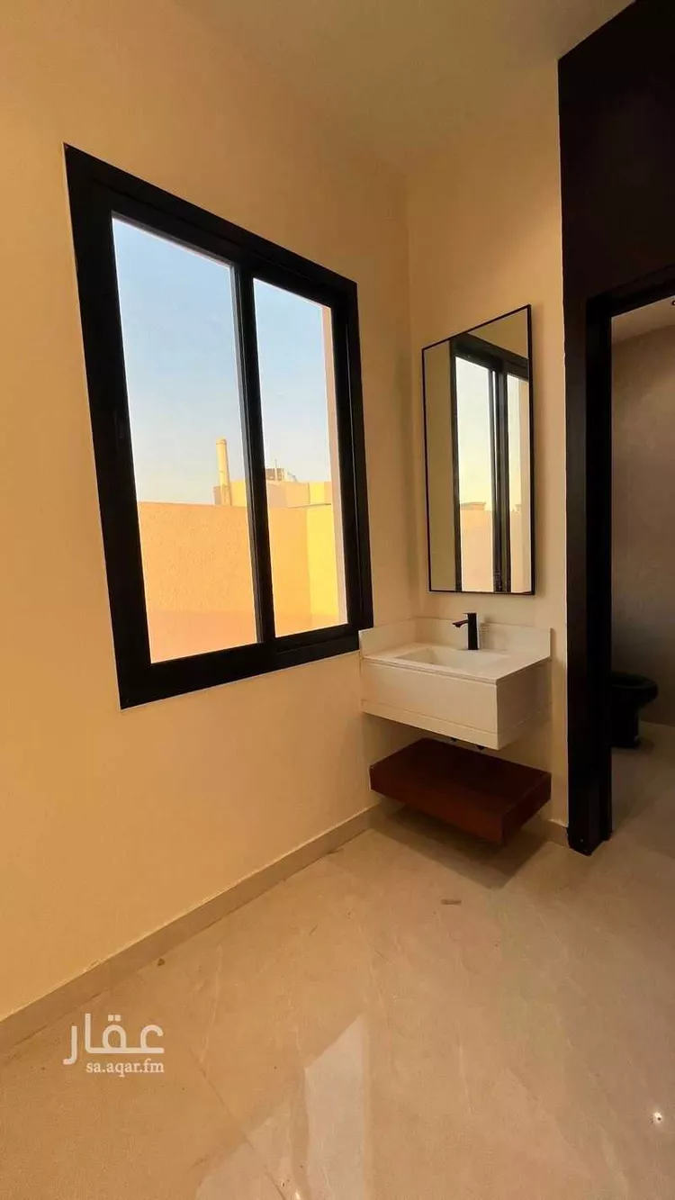 فيلا للبيع في شارع الريحانية, حي بدر, مدينة الرياض, منطقة الرياض صورة 2