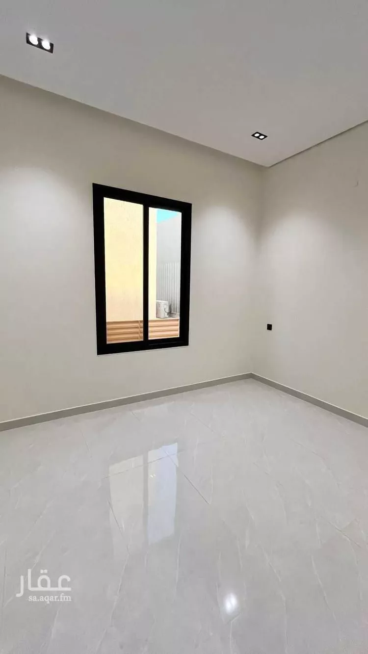 فيلا للبيع في شارع الريحانية, حي بدر, مدينة الرياض, منطقة الرياض صورة 4