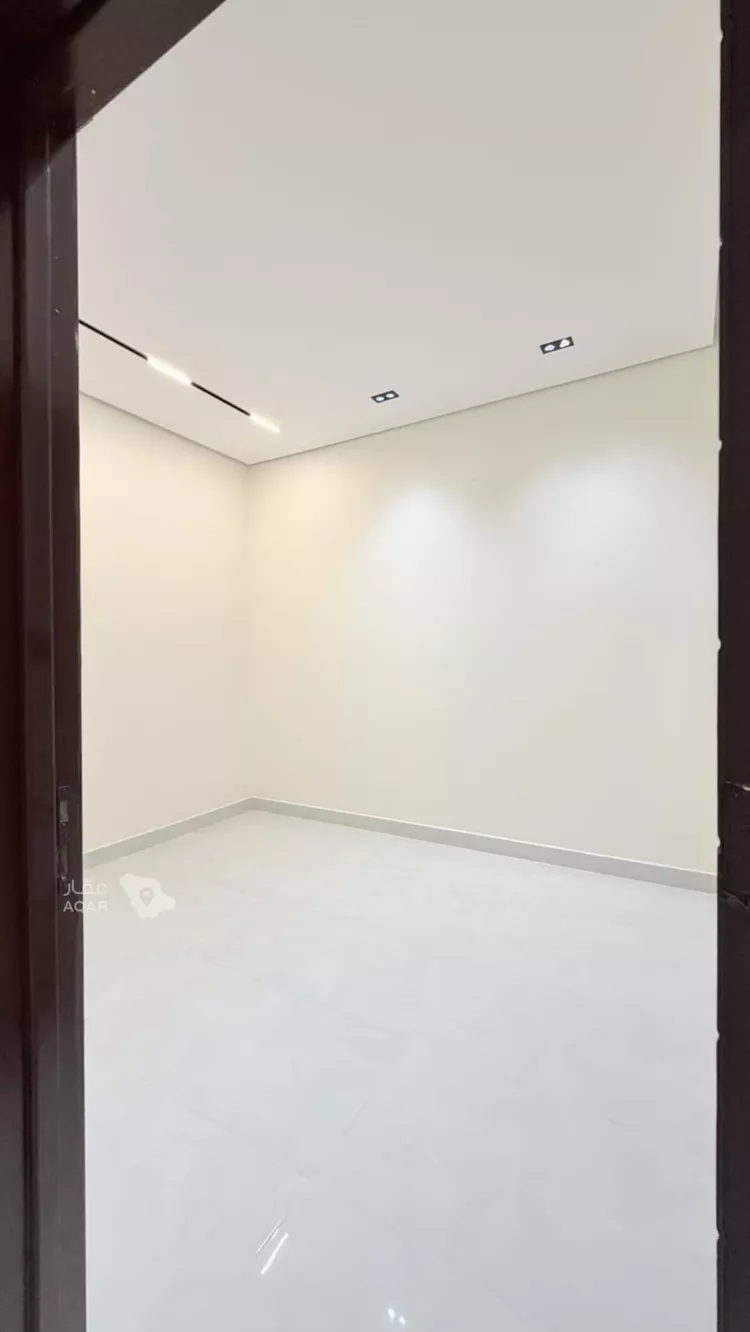 شقة للبيع في شارع ابن أمامة, حي العزيزية, مدينة الرياض, منطقة الرياض 10