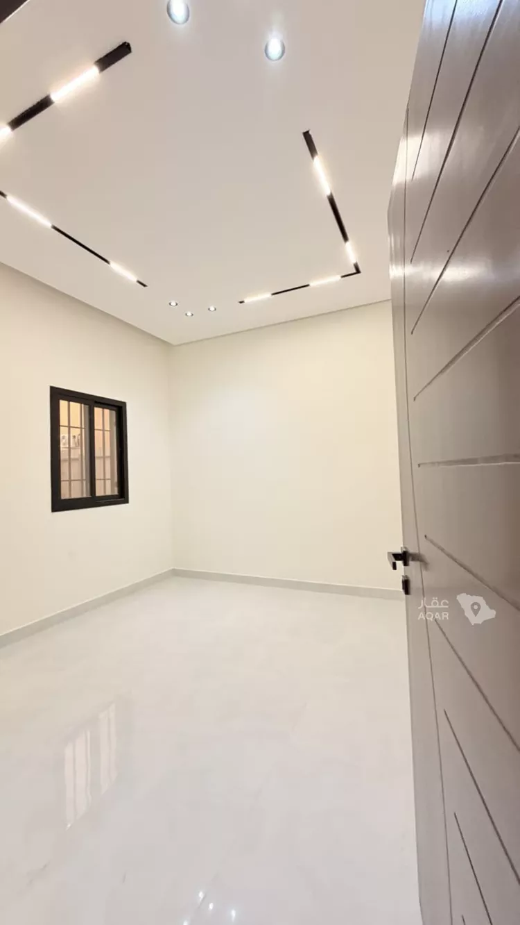 Floor for Sale in Riyadh Al Aziziyah صورة 4
