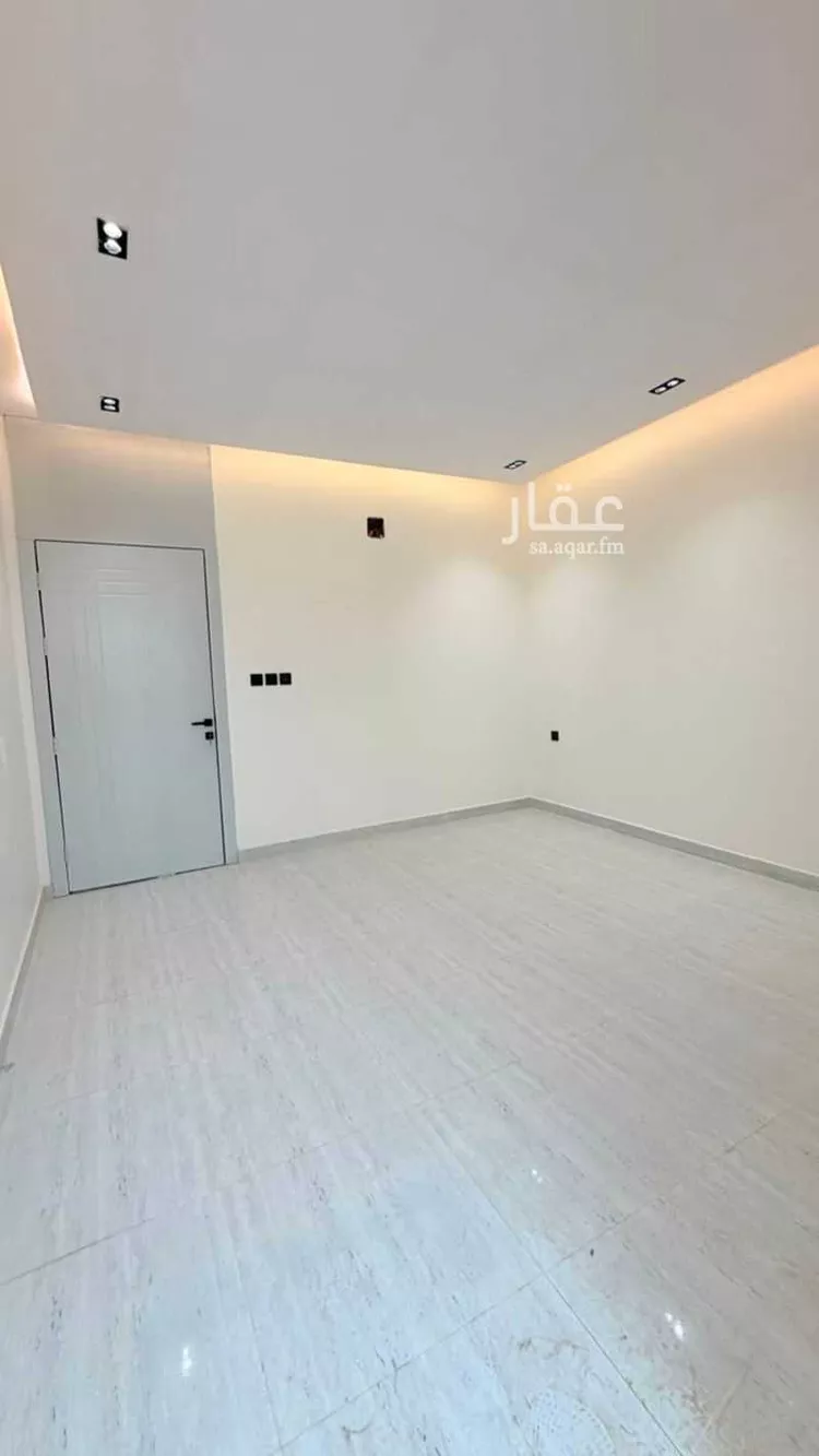 دور للبيع في شارع الحسن السكري, حي بدر, مدينة الرياض, منطقة الرياض صورة 5