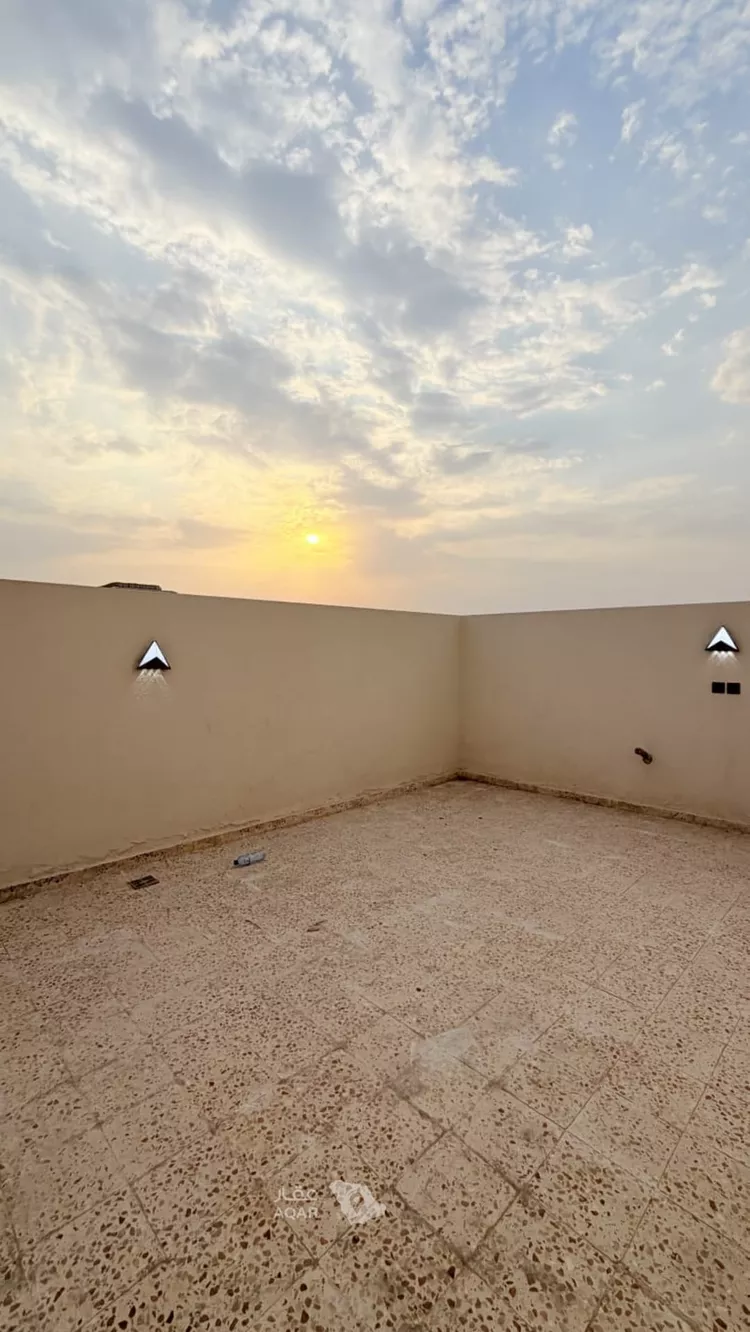 شقة للبيع في شارع ابن أمامة, حي العزيزية, مدينة الرياض, منطقة الرياض 9