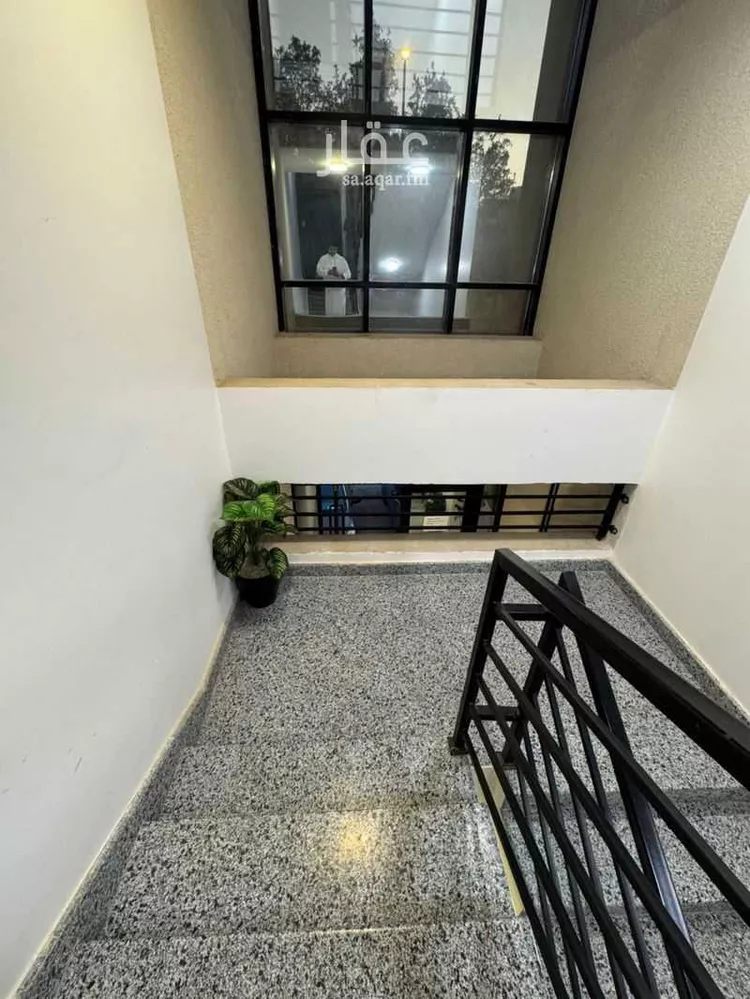 عمارة للبيع في شارع عبدالله بن معمر, حي أم الحمام الغربي, مدينة الرياض, منطقة الرياض 11