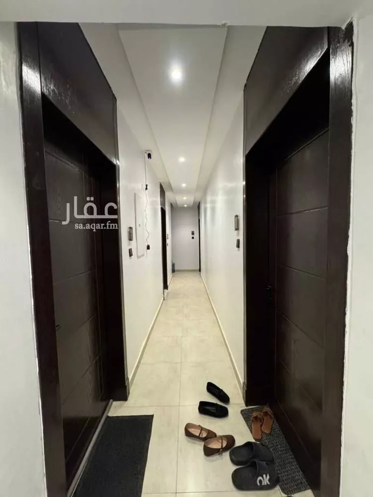 Building for Sale in Riyadh Al Sharafiyah 9