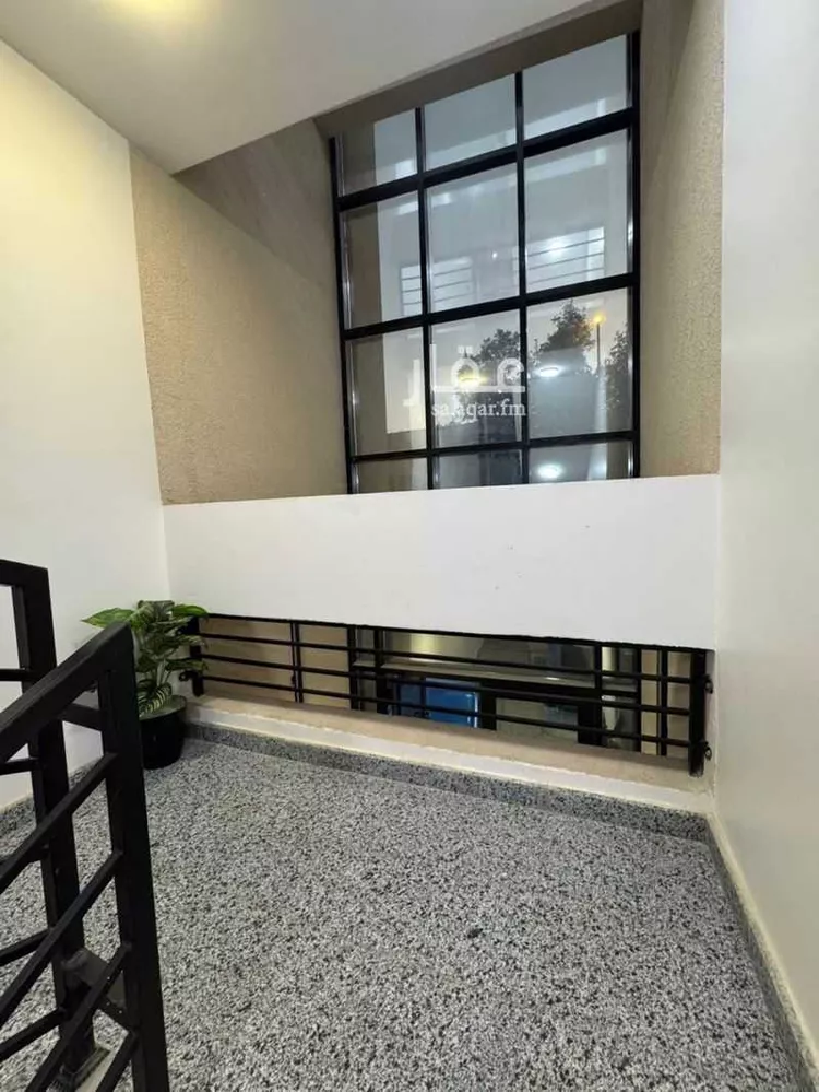 عمارة للبيع في شارع عبدالله بن معمر, حي أم الحمام الغربي, مدينة الرياض, منطقة الرياض 10