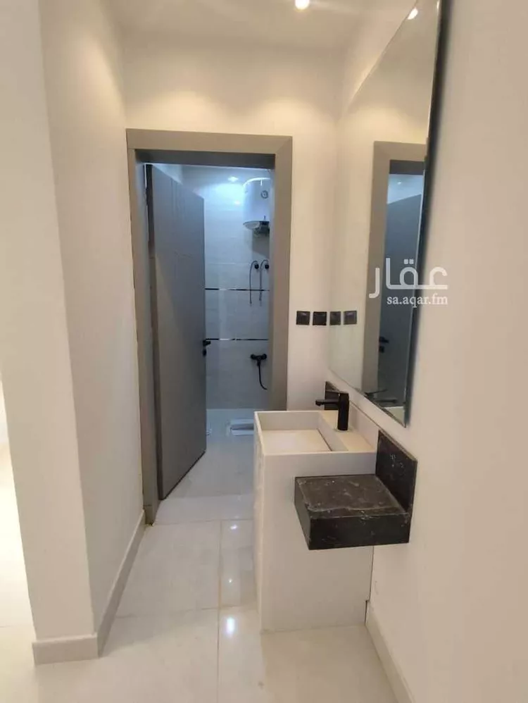 فيلا للبيع في شارع شويكة, حي طيبة, مدينة الرياض, منطقة الرياض 13
