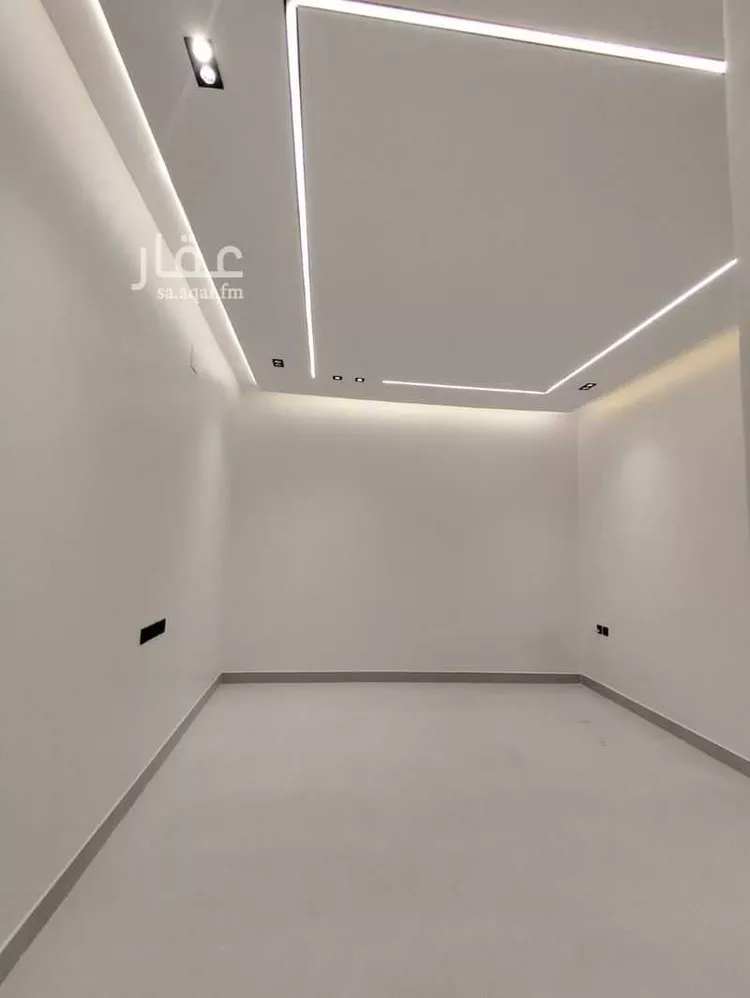 فيلا للبيع في شارع النخل, حي ظهرة لبن, مدينة الرياض, منطقة الرياض صورة 2