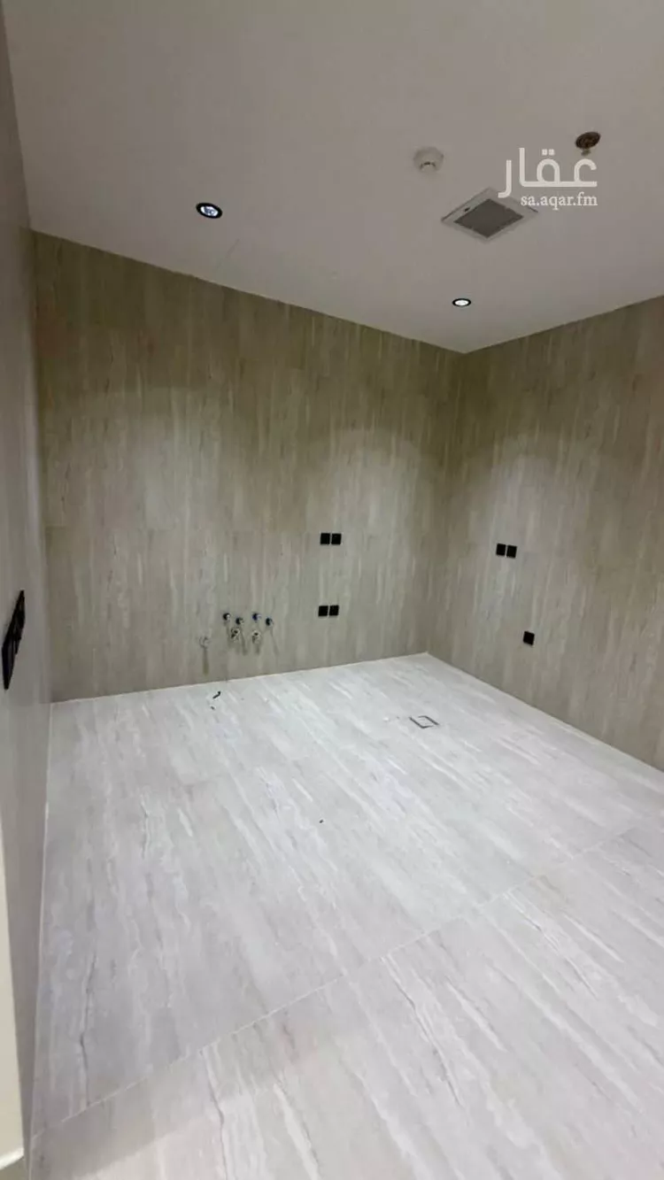 شقة للبيع في شارع عنيزة, حي ظهرة لبن, مدينة الرياض, منطقة الرياض 7