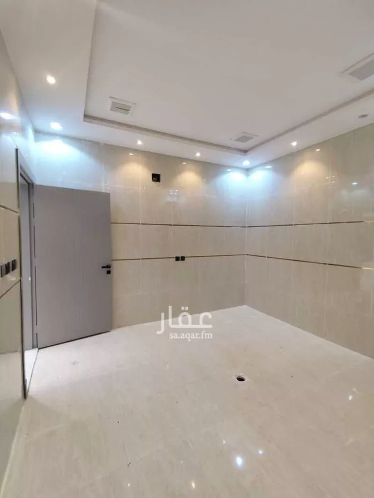 فيلا للبيع في شارع شويكة, حي طيبة, مدينة الرياض, منطقة الرياض 7