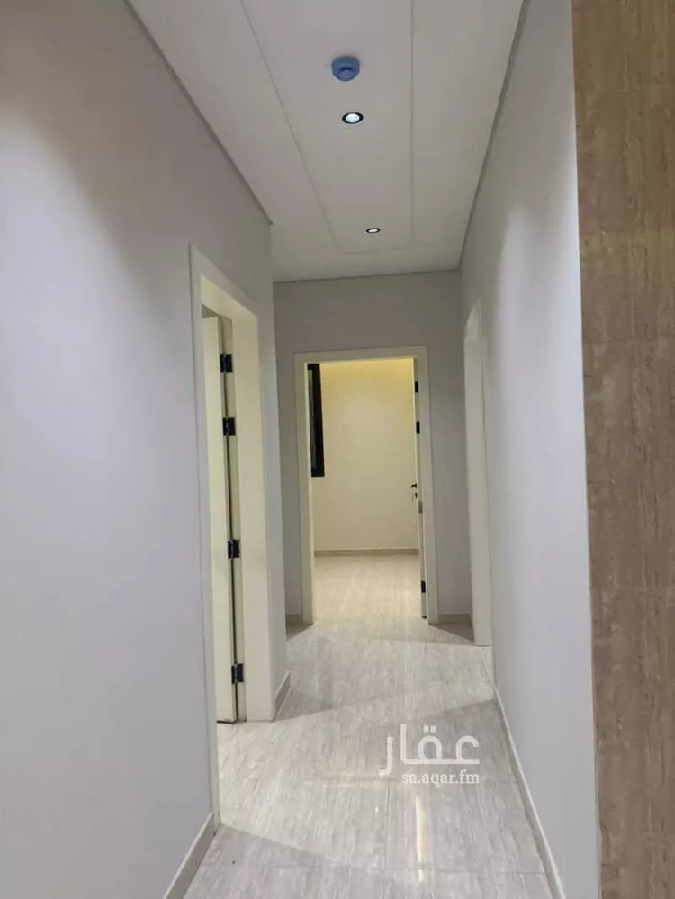شقة للبيع في شارع عبدالله بن جعفر, حي عكاظ, مدينة الرياض, منطقة الرياض 6