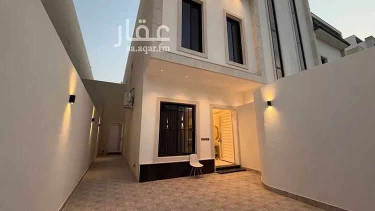 Floor for Sale in Riyadh Okaz صورة 4