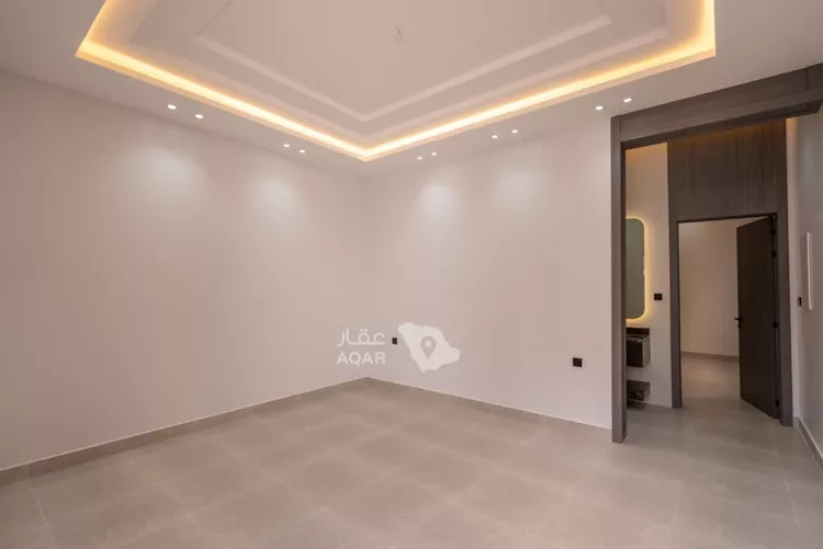 Floor for Sale in Riyadh Tuwaiq 15