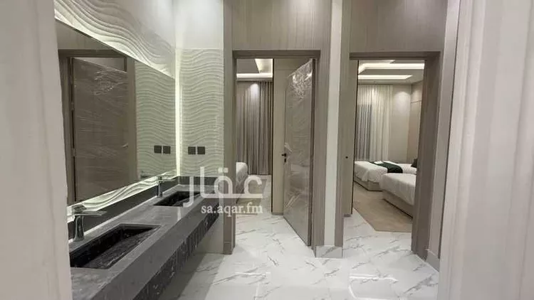 Floor for Sale in Riyadh Okaz 6