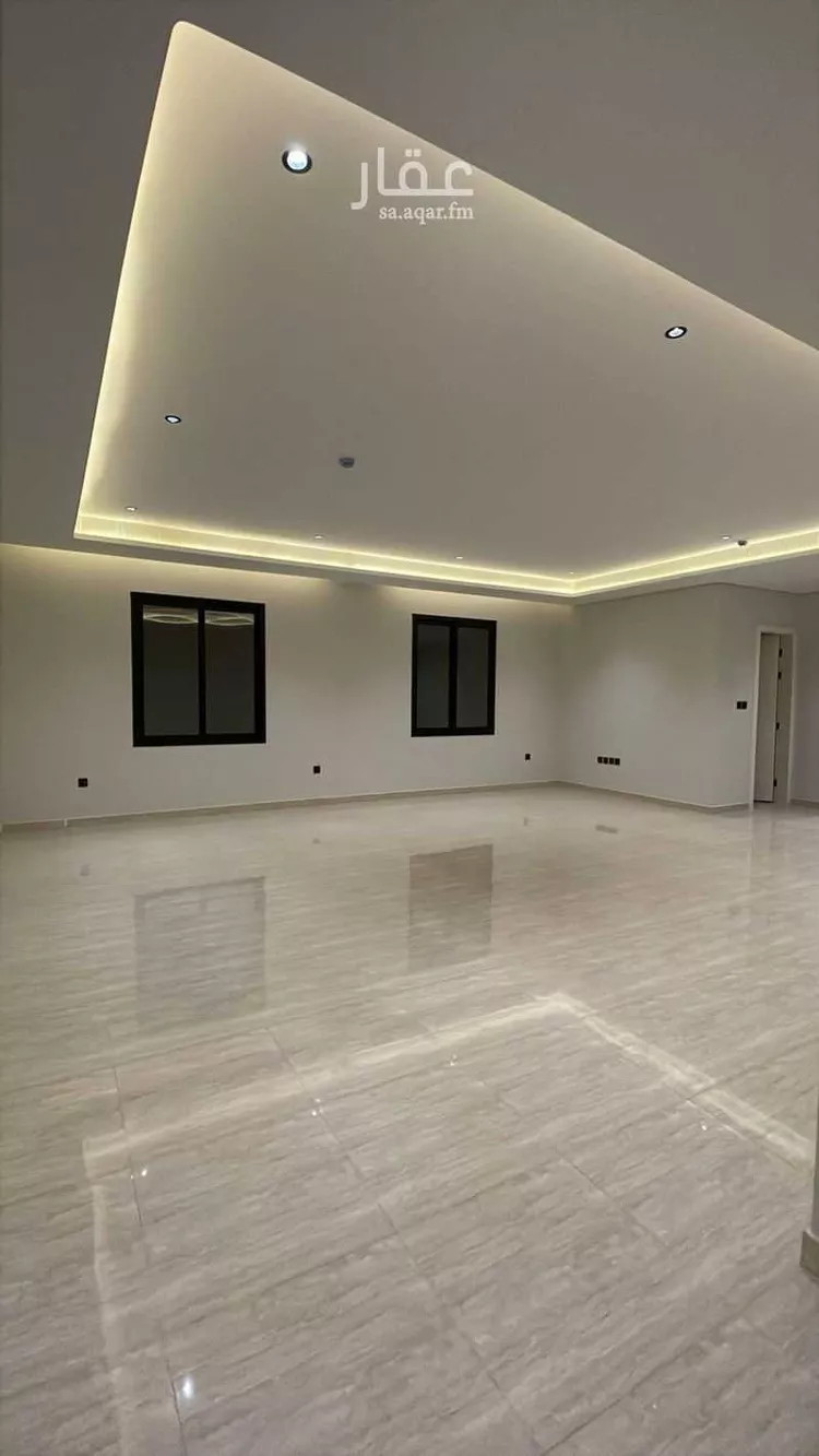شقة للبيع في شارع عبدالله بن جعفر, حي عكاظ, مدينة الرياض, منطقة الرياض صورة 3