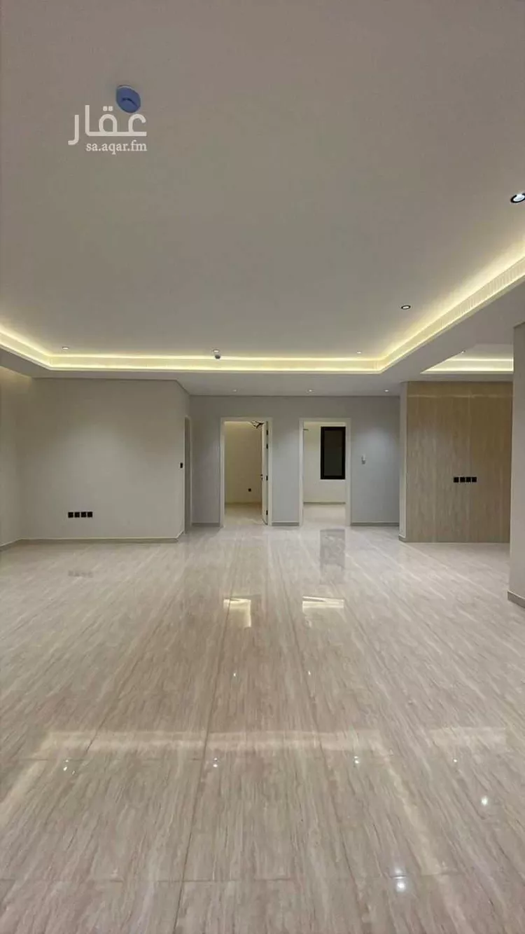شقة للبيع في شارع عبدالله بن جعفر, حي عكاظ, مدينة الرياض, منطقة الرياض صورة 2