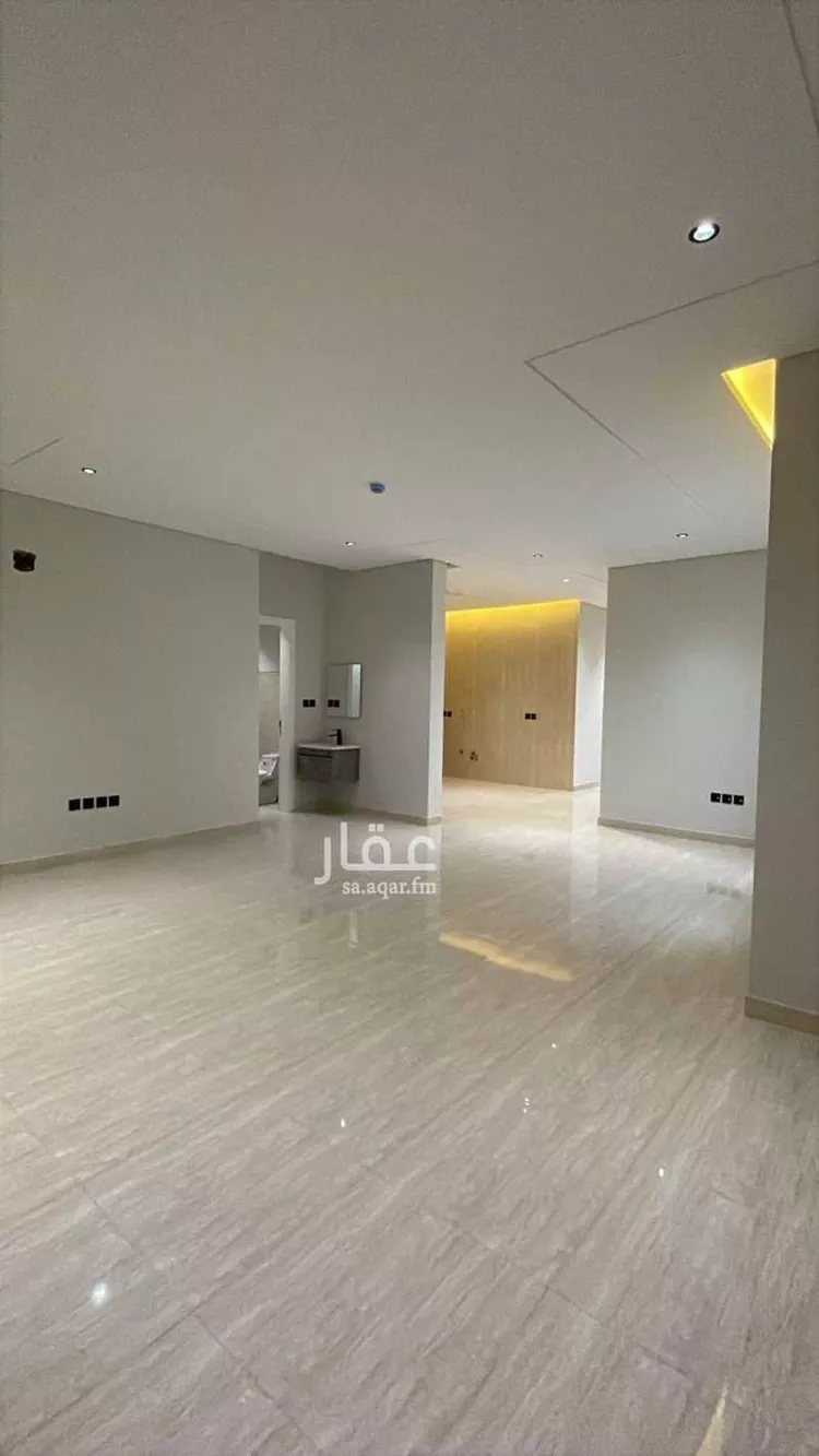 شقة للبيع في شارع عبدالعزيز بن محمد بن شلوان, حي عكاظ, مدينة الرياض, منطقة الرياض صورة 3