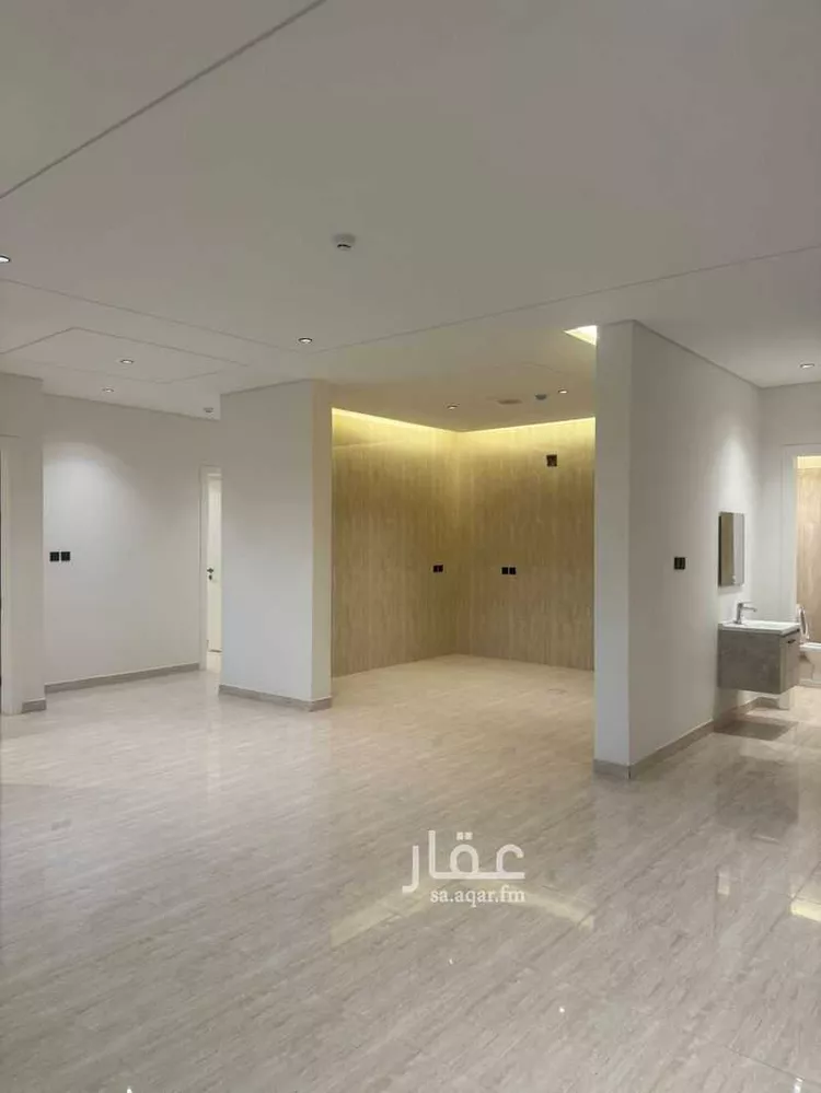شقة للبيع في شارع الرصافة, حي عكاظ, مدينة الرياض, منطقة الرياض صورة 2