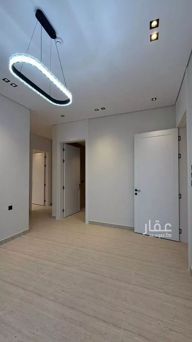 شقة للبيع في شارع عبدالله بن دخيل, حي عكاظ, مدينة الرياض, منطقة الرياض صورة 4