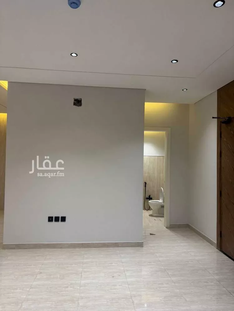 شقة للبيع في شارع عبدالله بن جعفر, حي عكاظ, مدينة الرياض, منطقة الرياض صورة 4