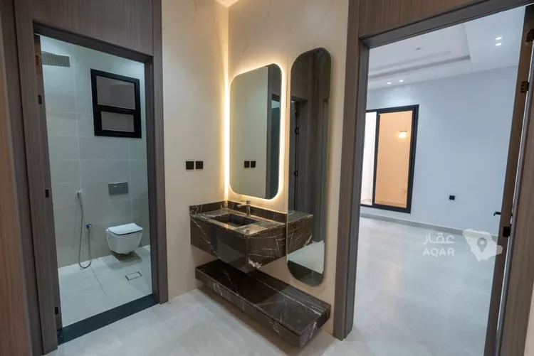 Floor for Sale in Riyadh Tuwaiq 12