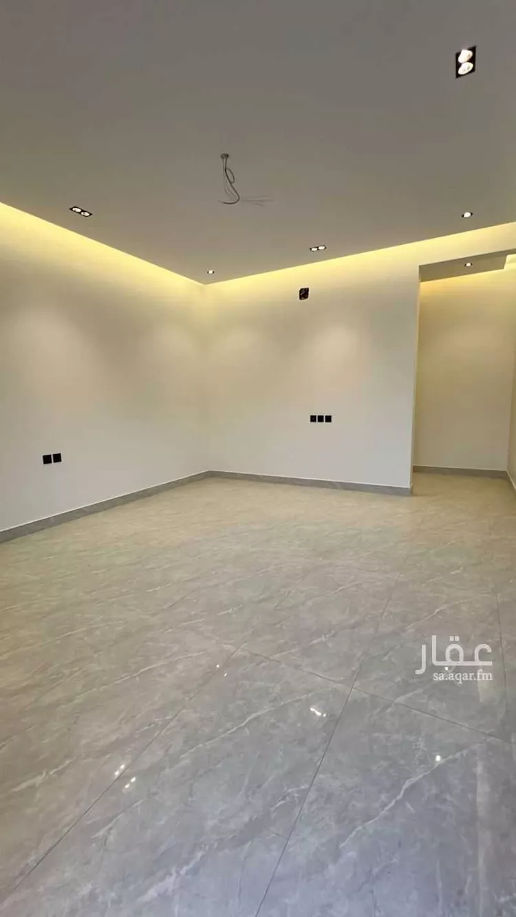 فيلا للبيع في شارع طريق بورسعيد, حي طيبة, مدينة الرياض, منطقة الرياض صورة 5