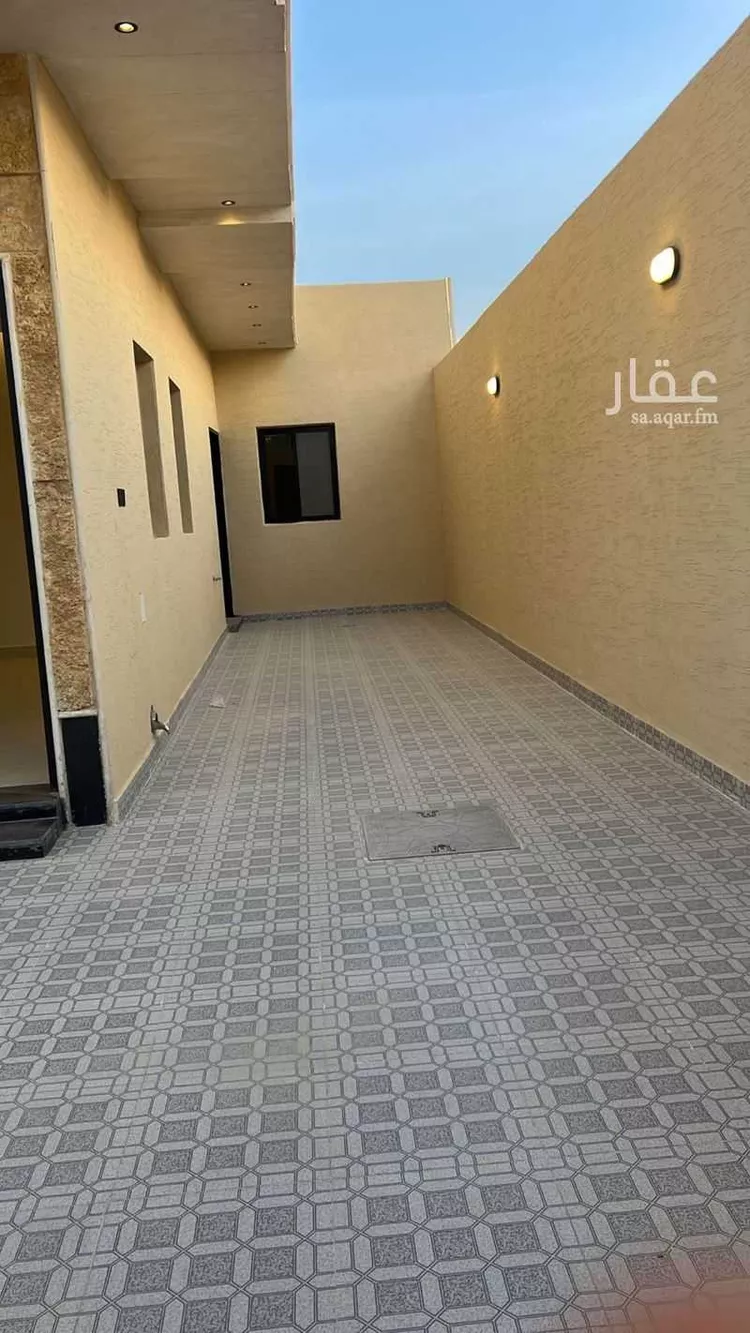 فيلا للبيع في شارع طريق بورسعيد, حي طيبة, مدينة الرياض, منطقة الرياض صورة 4