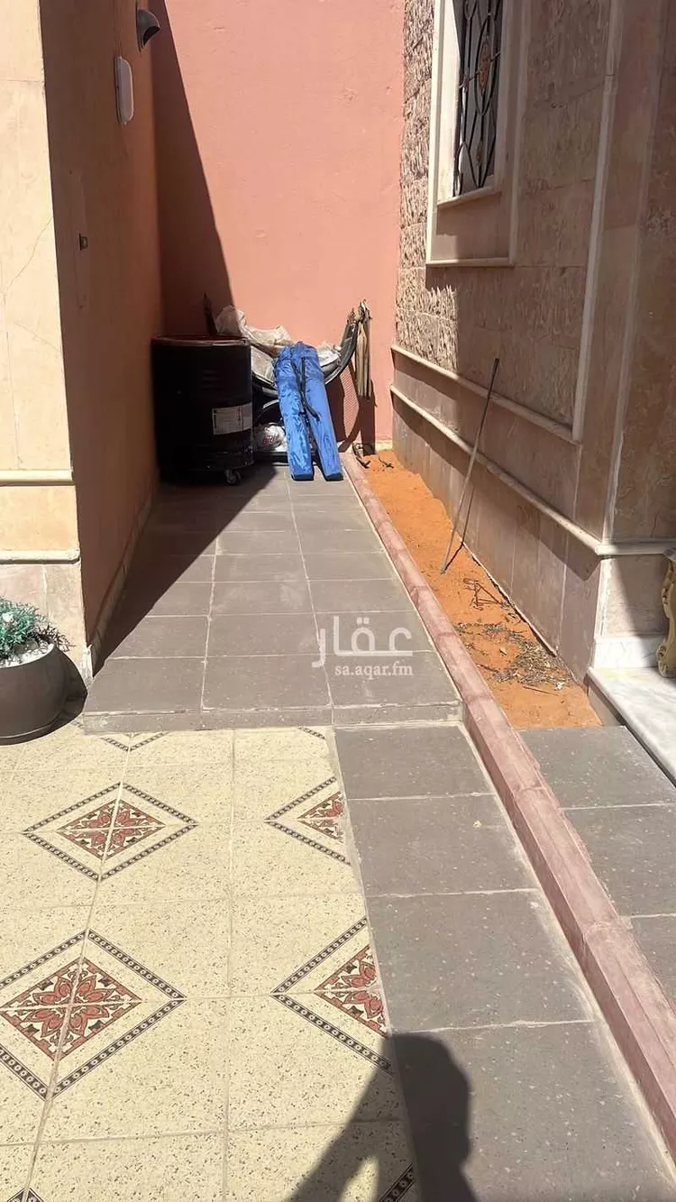 فيلا للبيع في شارع أحمد بن عبدالرحمن النحراوي, حي طويق, مدينة الرياض, منطقة الرياض صورة 2