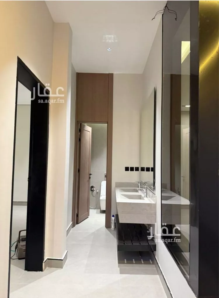 فيلا للبيع في شارع أبي الشيخ الأصبهاني, حي المهدية, مدينة الرياض, منطقة الرياض صورة 2