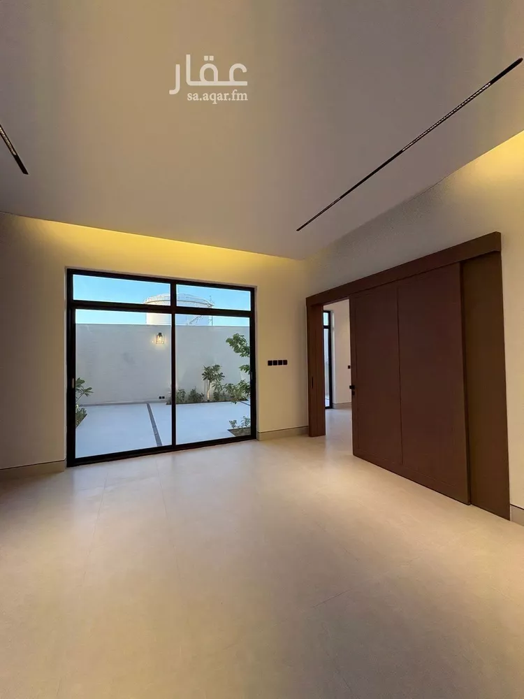 فيلا للبيع في شارع الحافظ بن كثير, حي المهدية, مدينة الرياض, منطقة الرياض صورة 5