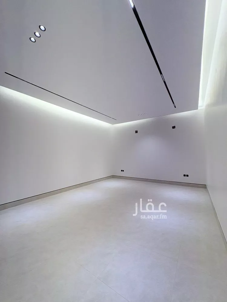 فيلا للبيع في شارع أبي الشيخ الأصبهاني, حي المهدية, مدينة الرياض, منطقة الرياض صورة 3