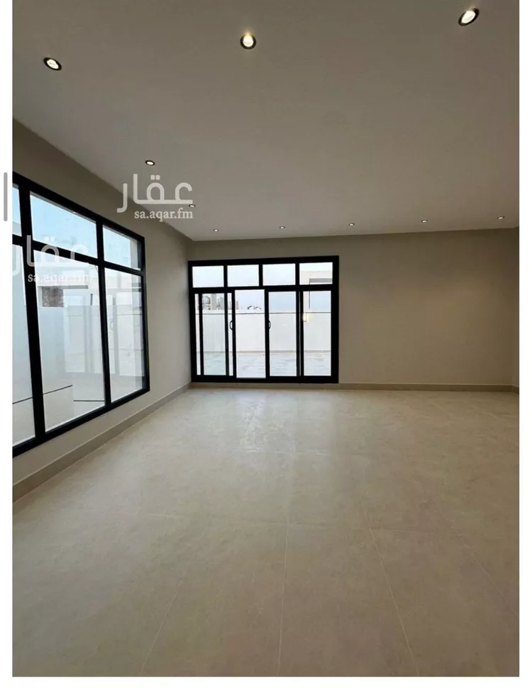 فيلا للبيع في شارع السيل الكبير, حي المهدية, مدينة الرياض, منطقة الرياض صورة 4