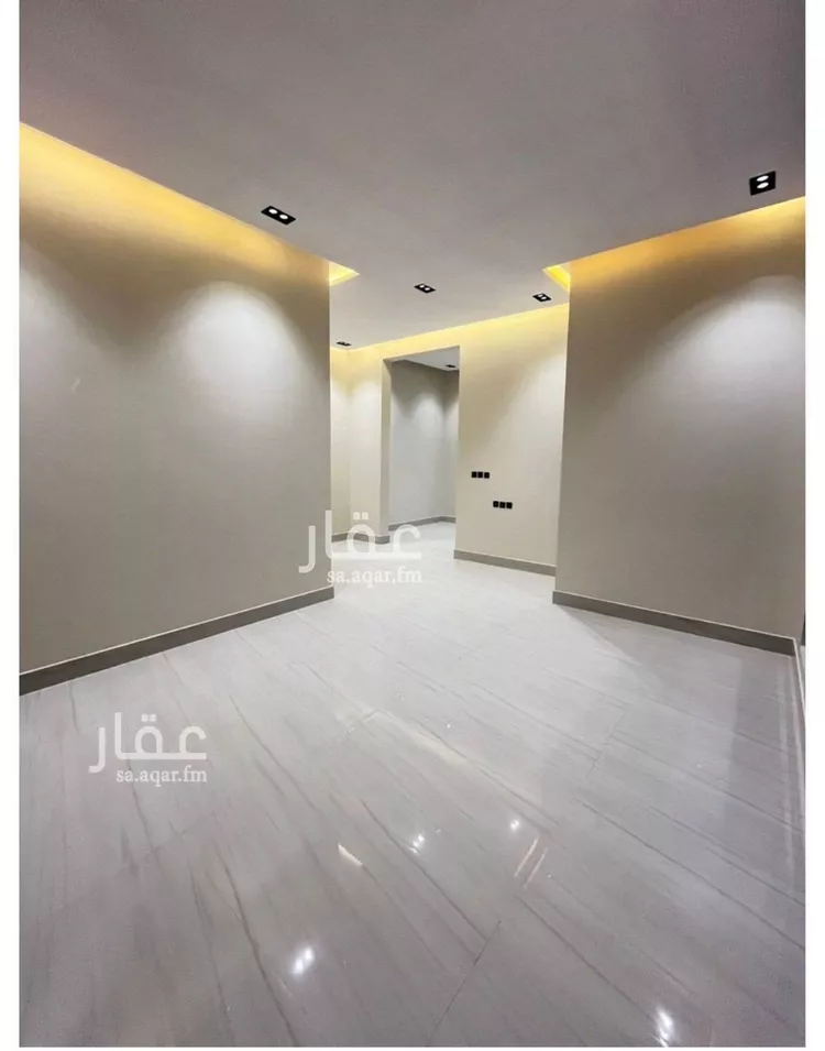 فيلا للبيع في شارع السيل الكبير, حي المهدية, مدينة الرياض, منطقة الرياض صورة 5