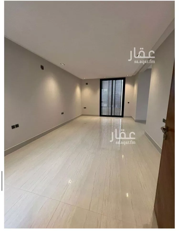 فيلا للبيع في شارع السيل الكبير, حي المهدية, مدينة الرياض, منطقة الرياض صورة 4