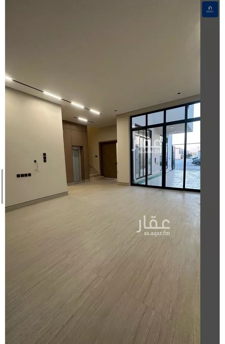 فيلا للبيع في شارع السيل الكبير, حي المهدية, مدينة الرياض, منطقة الرياض صورة 2