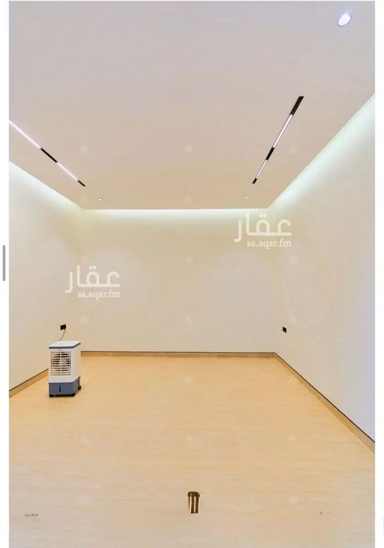 فيلا للبيع في شارع السيل الكبير, حي المهدية, مدينة الرياض, منطقة الرياض صورة 4