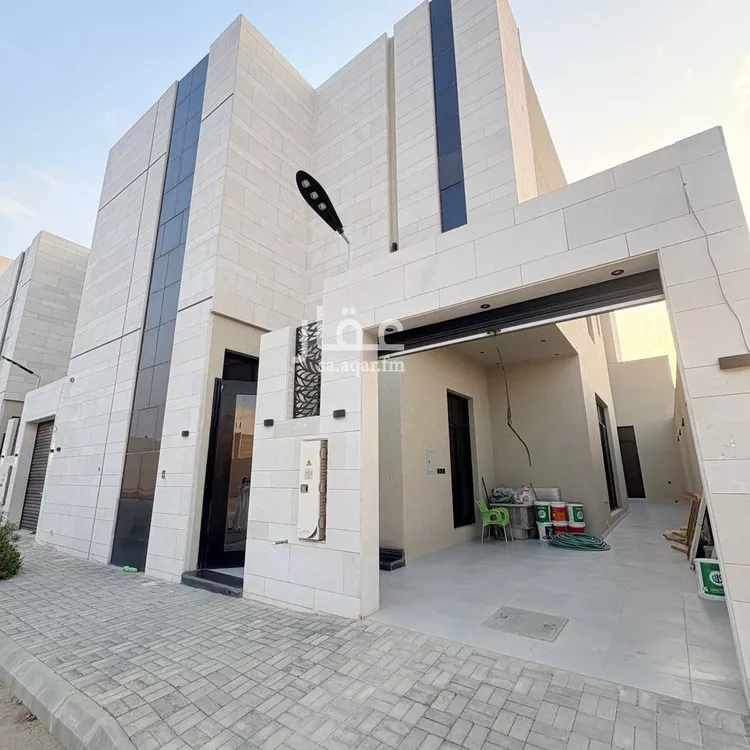 فيلا للبيع في شارع عبدالرحمن السمعاني, حي المهدية, مدينة الرياض, منطقة الرياض