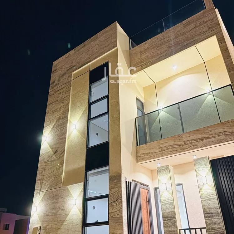 فيلا للبيع في شارع قطب الدين بن السلطان, حي المهدية, مدينة الرياض, منطقة الرياض صورة 2