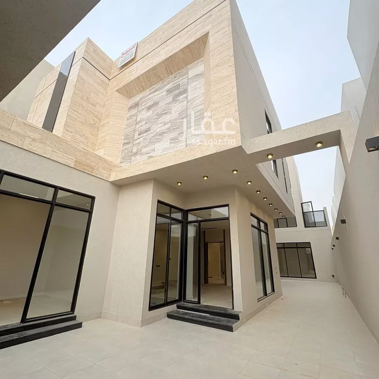 فيلا للبيع في شارع السيل الكبير, حي المهدية, مدينة الرياض, منطقة الرياض صورة 2