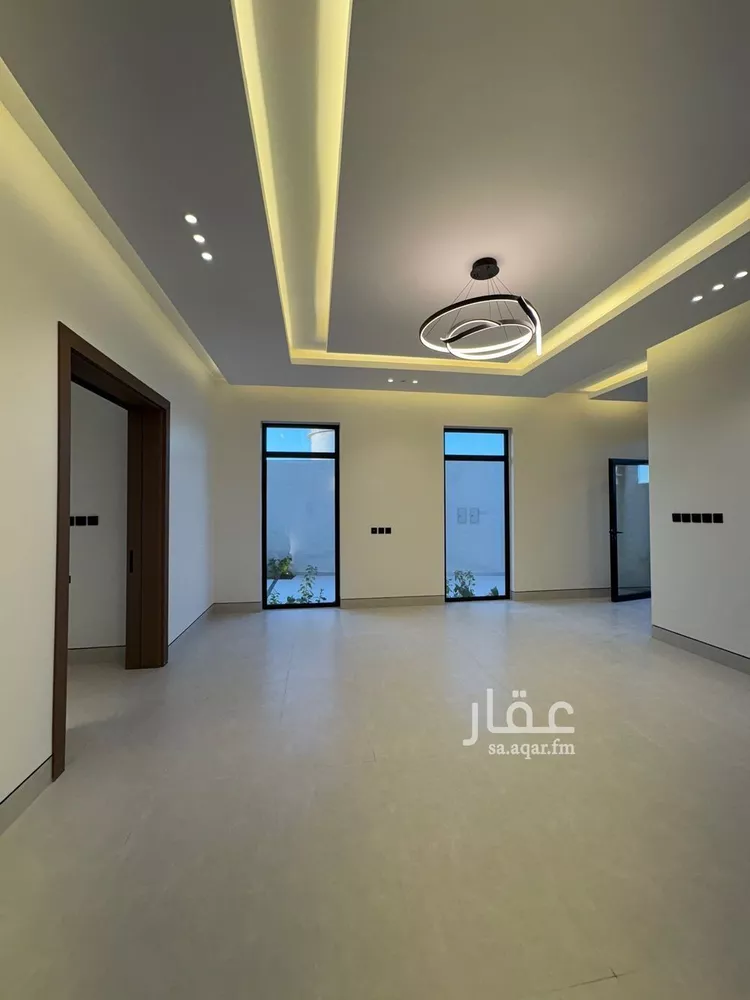 فيلا للبيع في شارع الحافظ بن كثير, حي المهدية, مدينة الرياض, منطقة الرياض