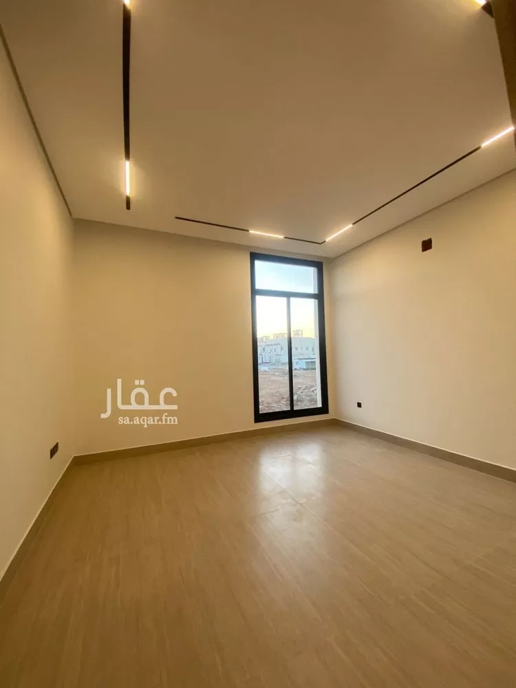 فيلا للبيع في شارع السيل الكبير, حي المهدية, مدينة الرياض, منطقة الرياض صورة 3