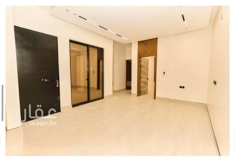 فيلا للبيع في شارع علي الجمال, حي المهدية, مدينة الرياض, منطقة الرياض صورة 2