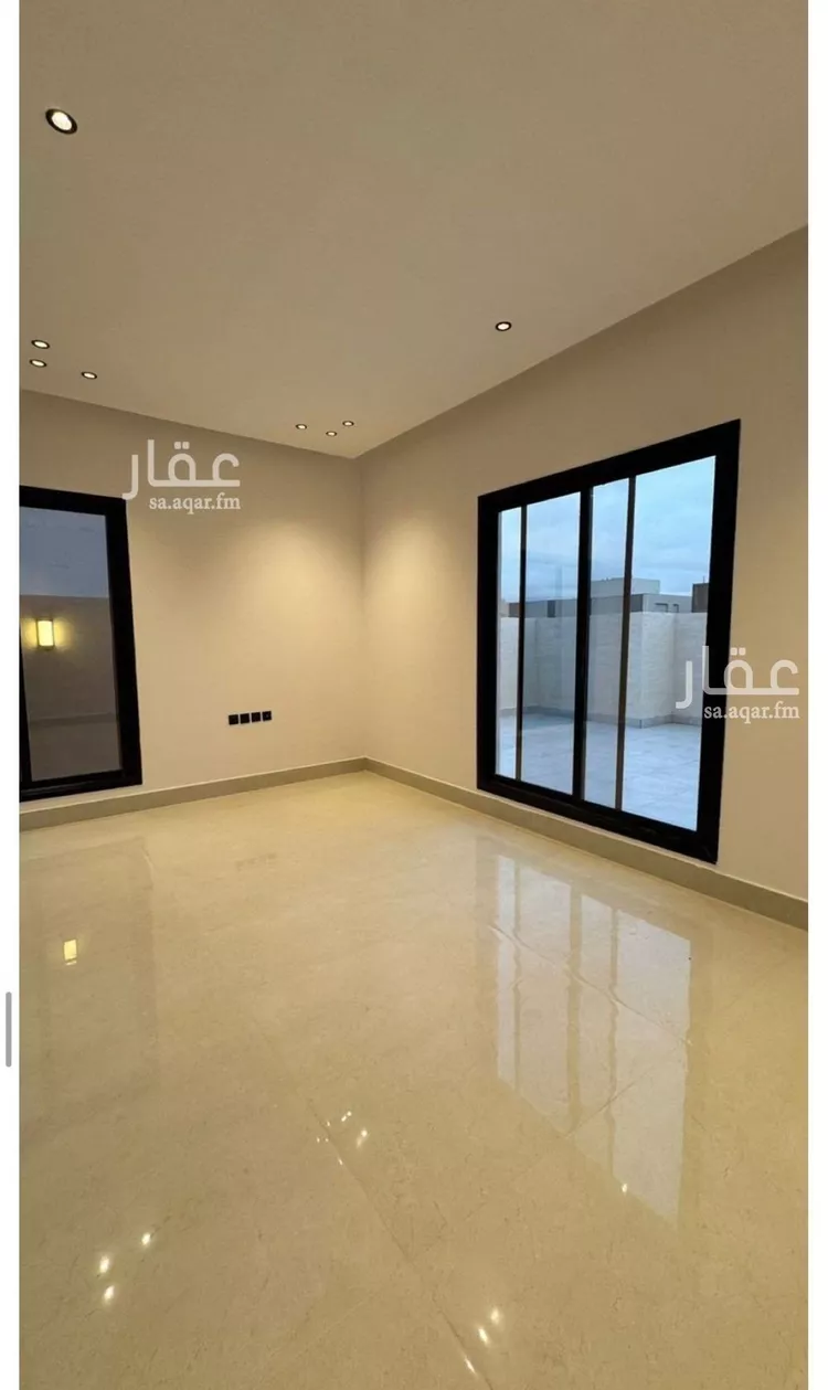 فيلا للبيع في شارع السيل الكبير, حي المهدية, مدينة الرياض, منطقة الرياض صورة 2