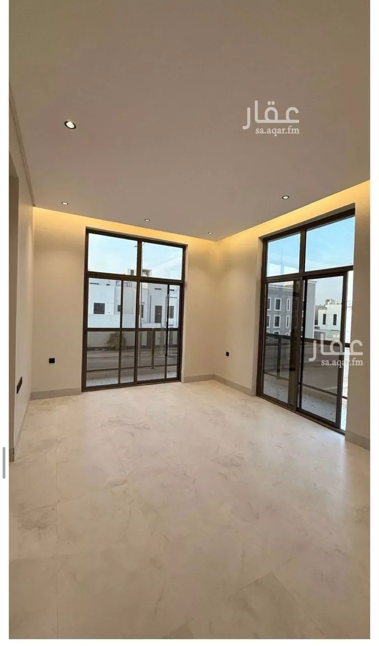 فيلا للبيع في شارع السيل الكبير, حي المهدية, مدينة الرياض, منطقة الرياض صورة 3