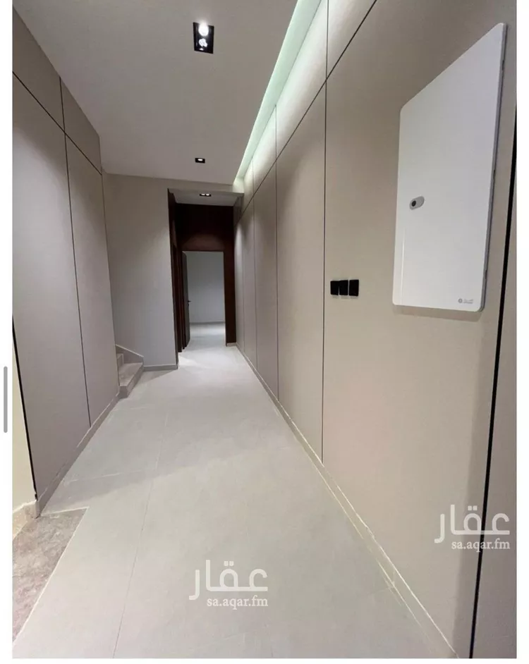 فيلا للبيع في شارع السيل الكبير, حي المهدية, مدينة الرياض, منطقة الرياض صورة 2